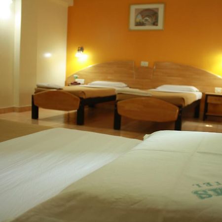 Tom'S Hotel Μπανγκαλόρ Εξωτερικό φωτογραφία