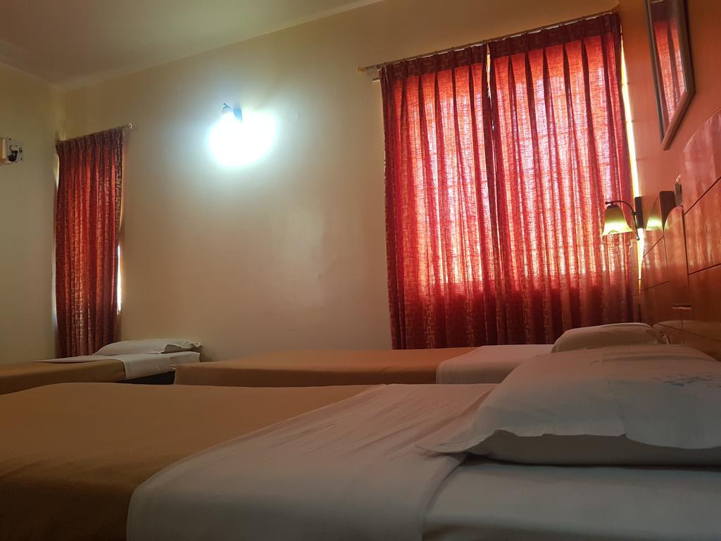 Tom'S Hotel Μπανγκαλόρ Εξωτερικό φωτογραφία