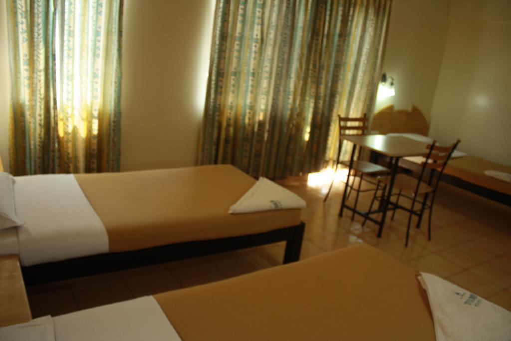 Tom'S Hotel Μπανγκαλόρ Εξωτερικό φωτογραφία