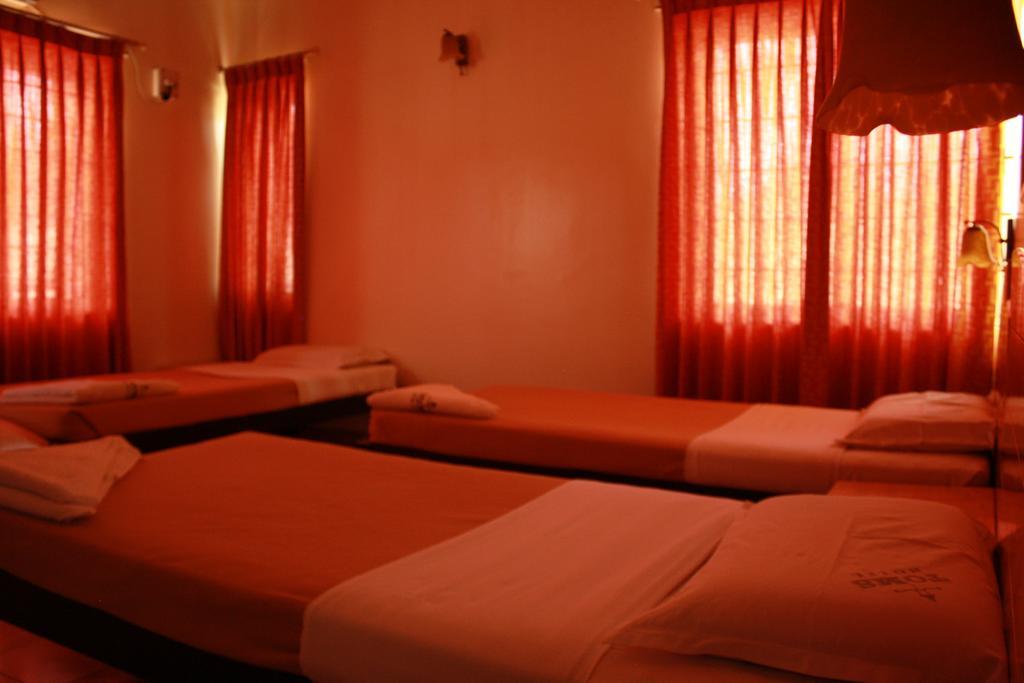 Tom'S Hotel Μπανγκαλόρ Εξωτερικό φωτογραφία