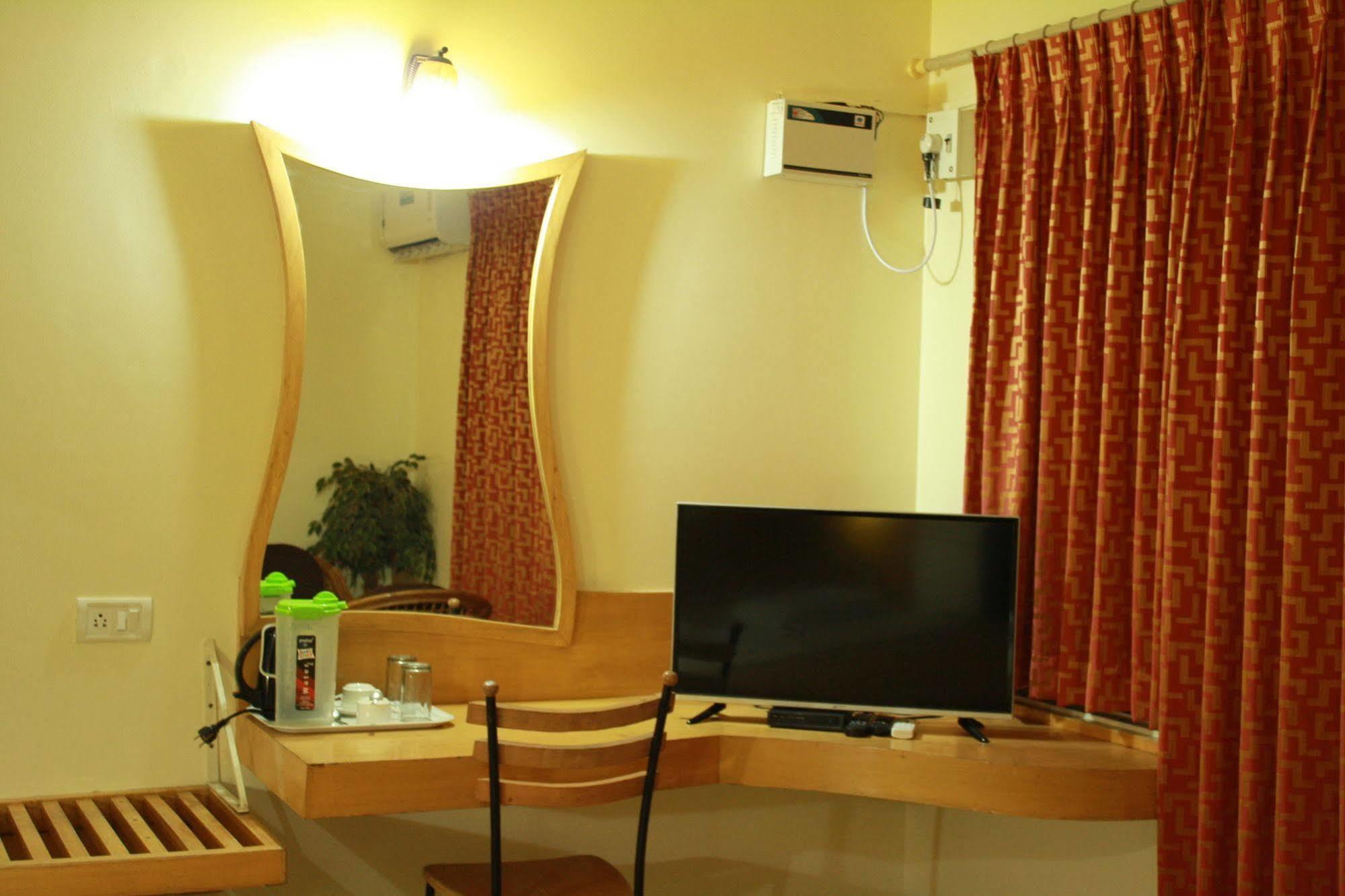 Tom'S Hotel Μπανγκαλόρ Εξωτερικό φωτογραφία