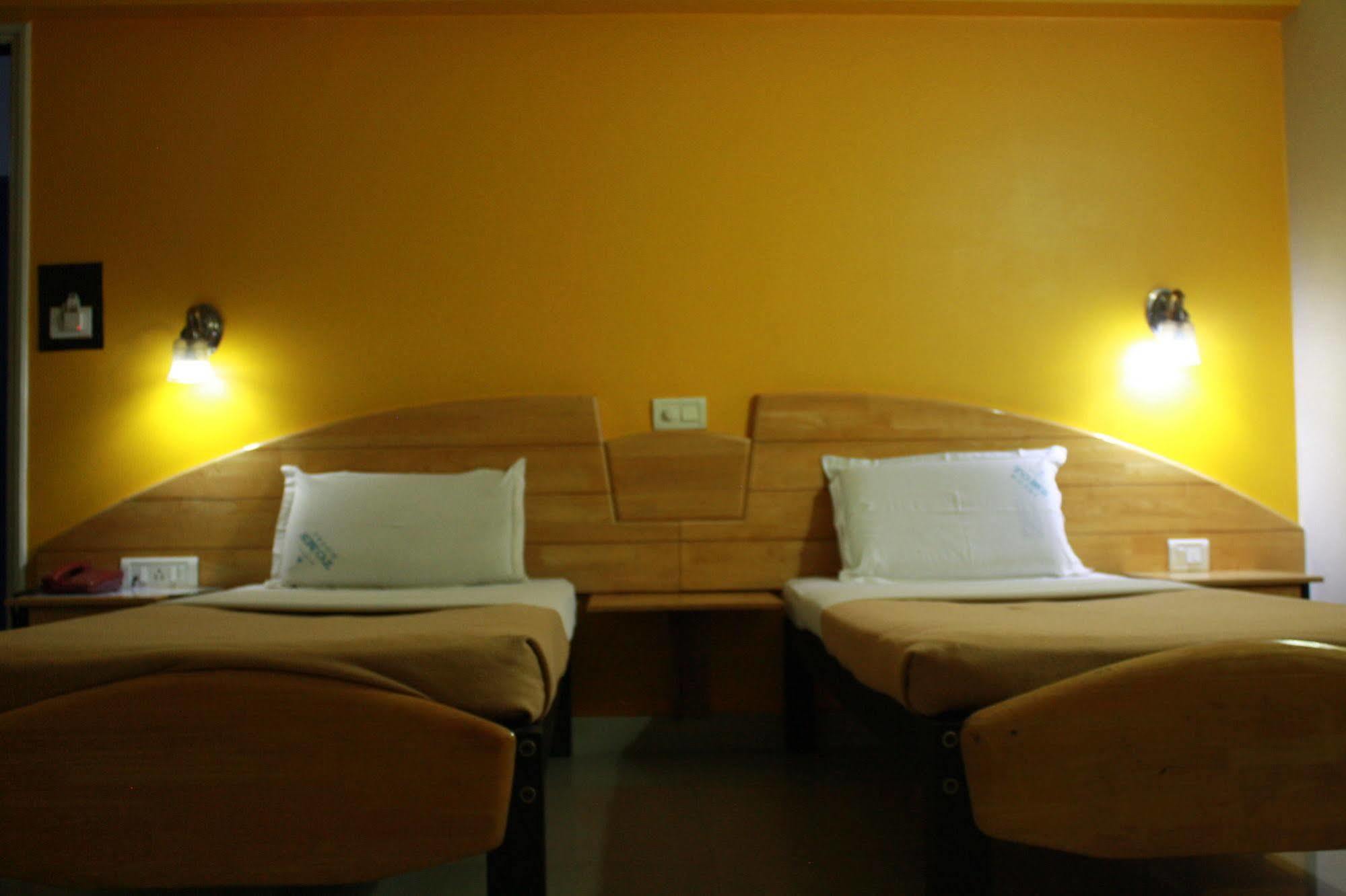 Tom'S Hotel Μπανγκαλόρ Εξωτερικό φωτογραφία
